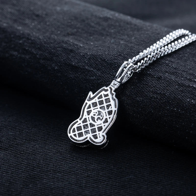 Moissanite Praying Hand Pendant – 925 Silver Hip Hop Necklace