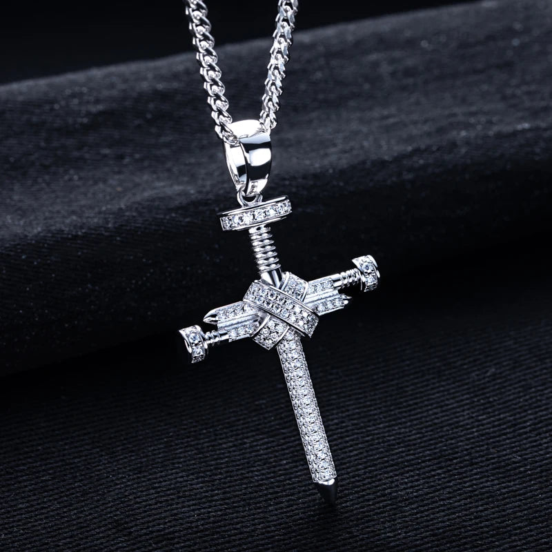Moissanite Screw Cross Pendant – 925 Silver Hip Hop Necklace
