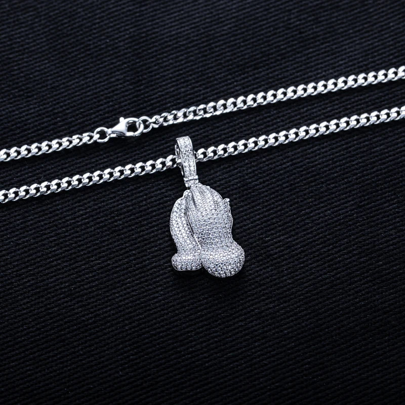 Moissanite Praying Hand Pendant – 925 Silver Hip Hop Necklace