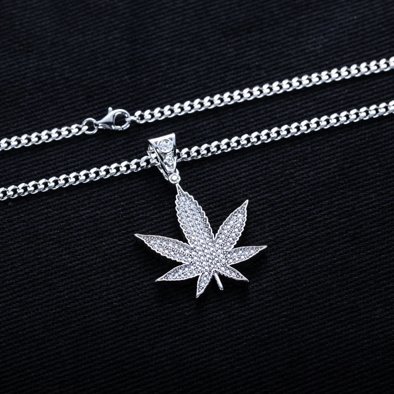 Moissanite Hemp Leaf Pendant – 925 Sterling Silver Iced Out Necklace