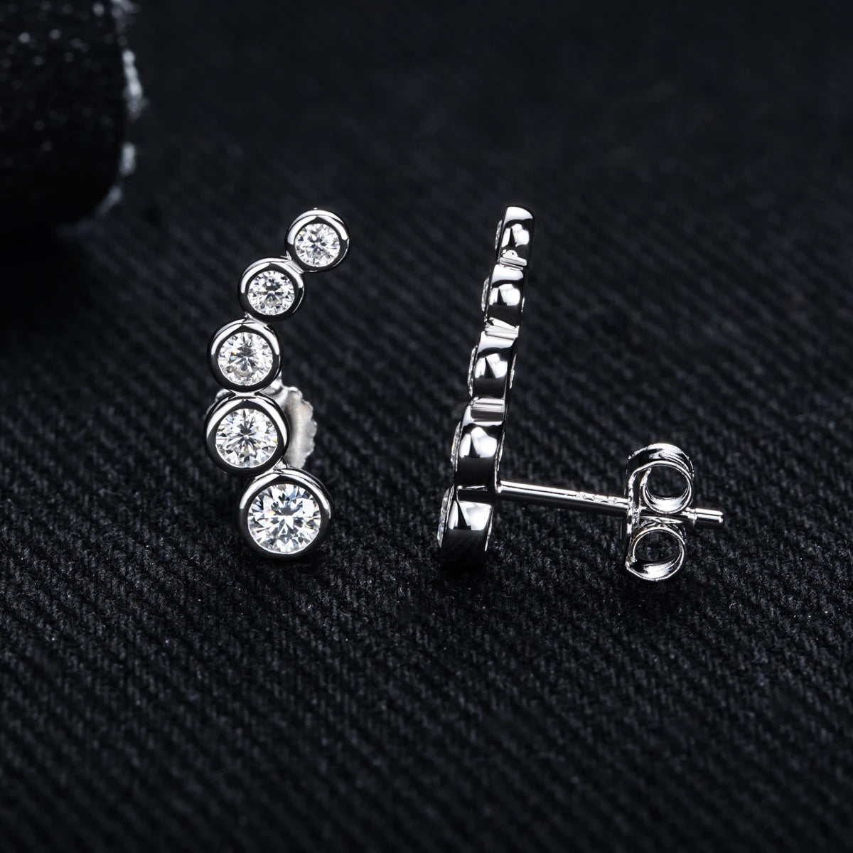 Moissanite Round Stud Earrings – 0.82cttw 925 Silver